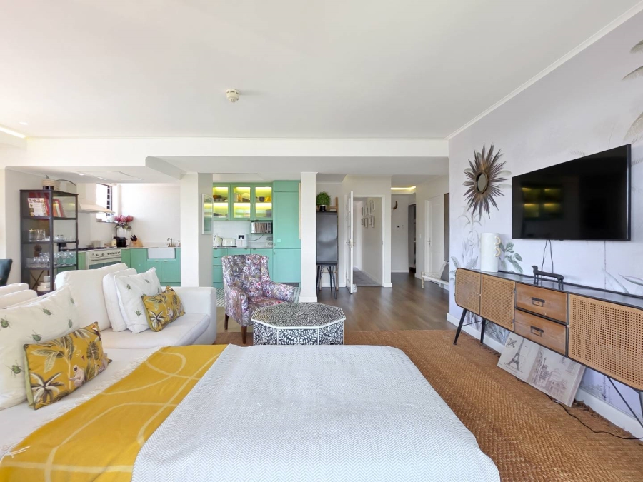2 Bedroom Property for Sale in Fresnaye Western Cape